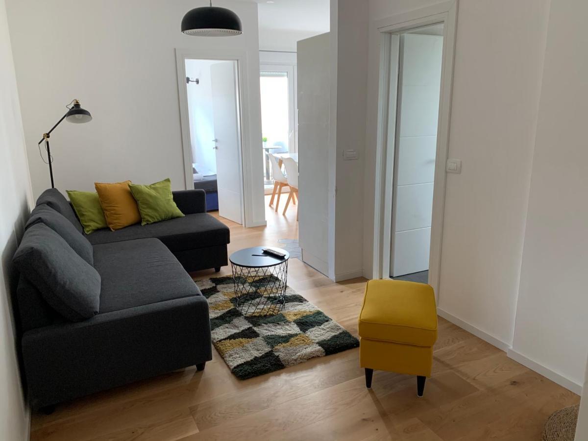 Apartments Luce Trogir Eksteriør bilde