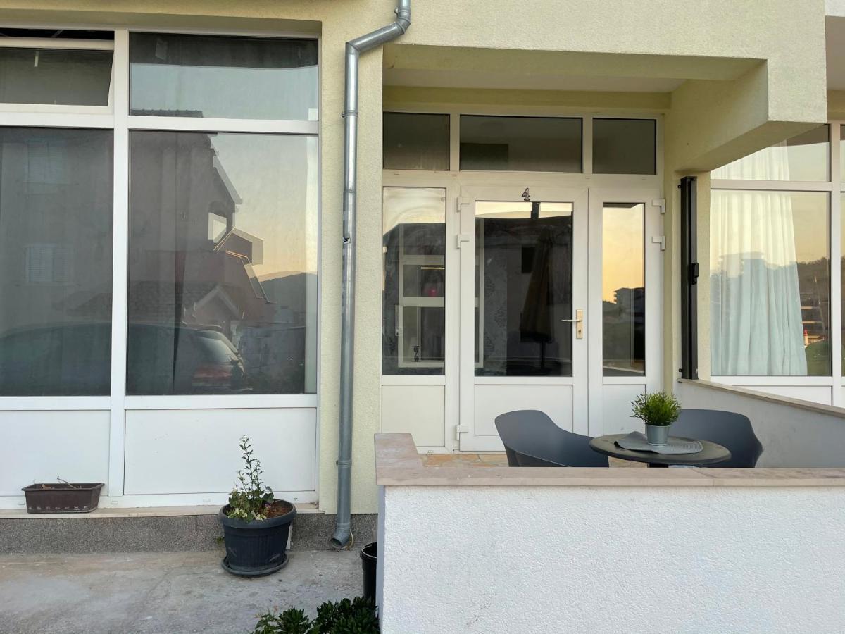 Apartments Luce Trogir Eksteriør bilde