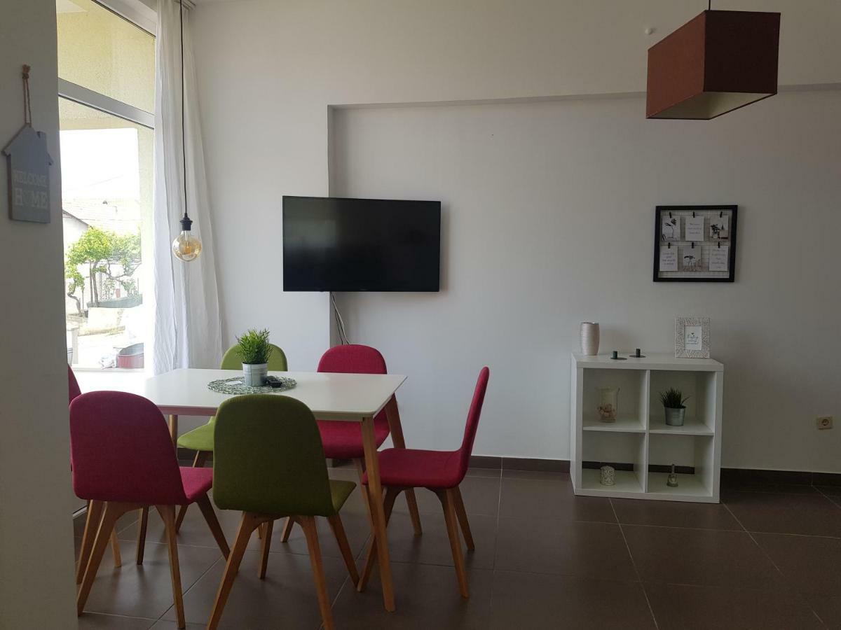 Apartments Luce Trogir Eksteriør bilde